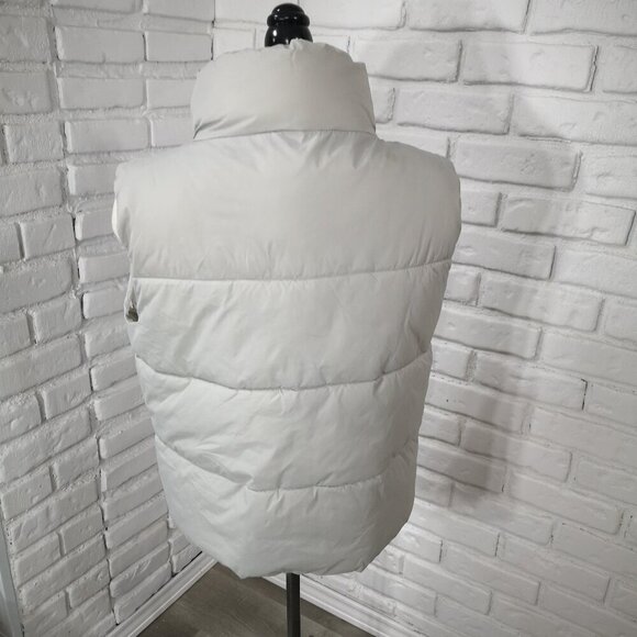 Joe Fresh Ladies Size Large Grey with White Accents Full Zip Puffy Vest - Picture 2 of 9